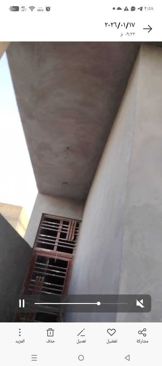 بيت للبيع ١٠٠ متر قريب على شارع قنبر قيد الانشاء في مراحل الانهائات رقم قطعه ٦٧٨٤٥ طابق واحد السعر ٩٠ مليون قابل للتفاوض الاتصال المراسله على واتساب ***********
