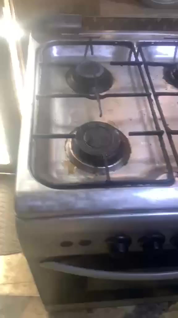 طباخ كله شغال ٧٠ فرن جديد ٦٥ مكنسه شغاله ٣٥


**إذا كنت صاحب هذا الإعلان وتريد حذفه لأي سبب، رجاءا أرسل رسالة إلى الدعم الفني**