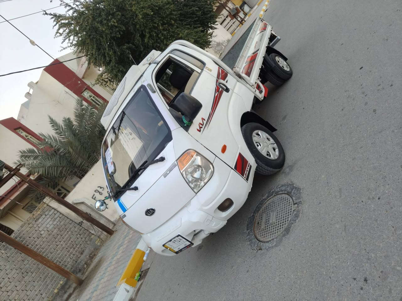 السلام عليكم كيه موديل 2008    رقم بابل مشروع وطني تحويل ثاني يوم مكينه 3 الاف ستاركس سياره مكفوله مكينه وكير وحداديه تخم تاير مكفوله من الضربه شاصي مكفول ورقم شاصي واضح دواخل جديده كهربائيات كلهه شغال السياره احله من الصور استخدام شخصي السعر 75 المكان واسط الرقم ***********
