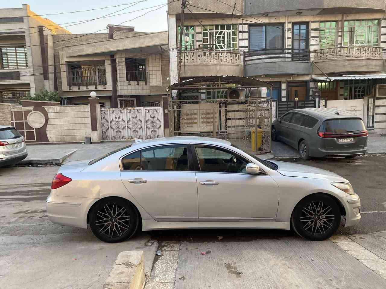 السلام عليكم
للبيع او المراوس بسعرها او اقل
هيونداي جينيسس 2013
وارد امريكي حادثها جاملغ وبنيد 
مصبوغه حزام السيارة
مكينة وكير بشرط 
مكينة 3800
رقم بغداد انكليزي بأسمي 
السعر 110 وبيها مجال بسيط
مكاني بغداد
للاستفسار/ ***********
متواجد واتساب
