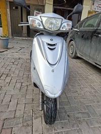 ياماها بريز • ياماها بغبغاء • دراجة ياماها • دراجة رمبه • ياماها بريز ...