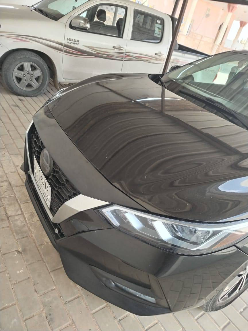 نيسان سنترا اسود ⬛ 2021
المكان بصره سفوان 
سياره نظيفه 
للتواصل ***********
