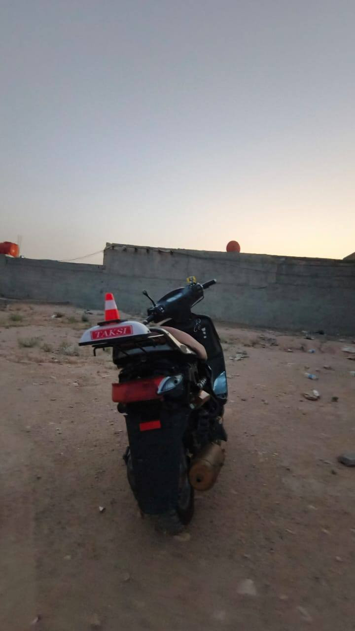 سلام عليكم درجه فراشه للبيع او مروس دراجه حلوه ونضيه مكينه مجفته دراجه انطيك بيه معدل كهربائيه كله شغاله نكره سلف وهندر واحد سعره 325 وبيه مجال مكاني النجف ***********
