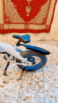 بايسكل شحن نوع ساندروس فورد للبيع 
البطاريه ليثيوم مستعمل قليل 
السعر 600 الف وبي مجال 
مراسله على خاص رجاءا 
*********** يوجد واتساب
