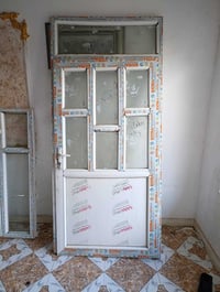 باب وشباك نظافه 100/100هنه والجام جهزاة بس شدهن هذا رقمي 07824893988