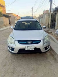 شياره سبورتج ٢٠٠٩ خليجي محرك ٢٠٠٠ دوش السياره مصبوغه عام الجماليه السع...