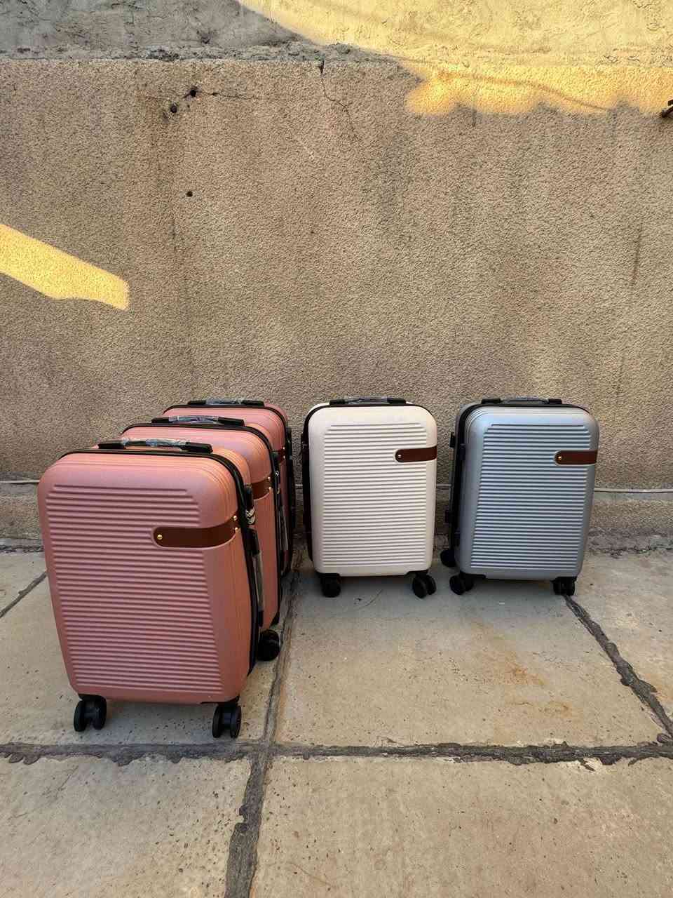 جنط سفر احجام واشكال مختلفه كل وحده قياس وسعر


**إذا كنت صاحب هذا الإعلان وتريد حذفه لأي سبب، رجاءا أرسل رسالة إلى الدعم الفني**