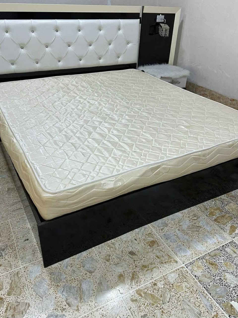 غرفه نوم كلش نطيف سعر 450 بيها مجال شراي تعال خاص


**إذا كنت صاحب هذا الإعلان وتريد حذفه لأي سبب، رجاءا أرسل رسالة إلى الدعم الفني**