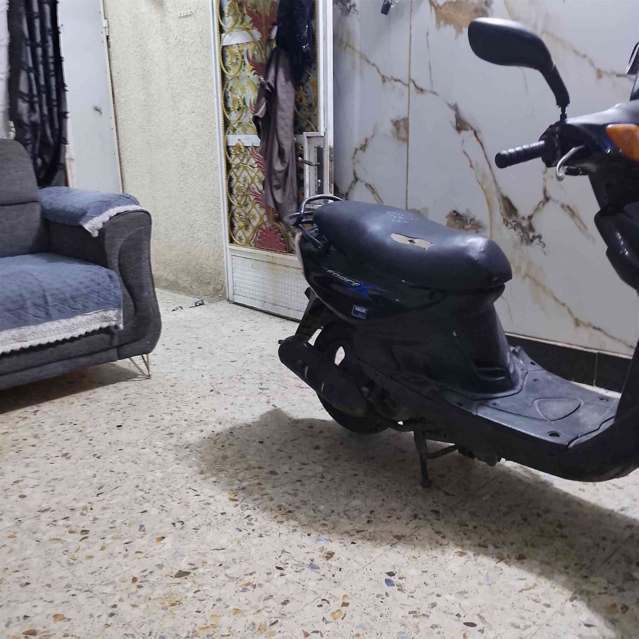 سلام عليكم متاح دراجه ماكس قجمه سعر 250 المكان مدينه الصدر رقم الهاتف ***********
