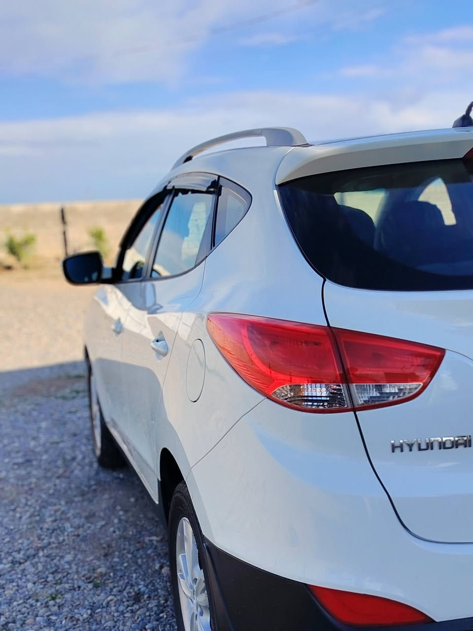 السلام عليكم للبيع أو للمراوس حسب القناعه
توكسان موديل 2012 
كلين بدون قطرة صبغ عدى 3 مكانات بارد صغار
سياره نضيفه مال جناي
ماشي 245
محرك گير شرط
بطاقه بانزين 
فول مواصفات 
بانوراما
اشاير مري
تحكم ستيرن..... معروفه مايحتاج أذكر الباقي
السعر 145 وبيها مجال
المكان كركوك قضاء الحويجة للأستفسار الاتصال ***********
