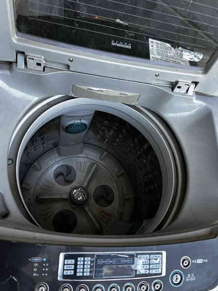 ياالله غساله اوتماتيك 14 كيلو سعره  125
العنوان قضاء القاسم حي العسكري مقابيل مدرسه الهادي 
الاستفسار الاتصال على الرقم ***********
