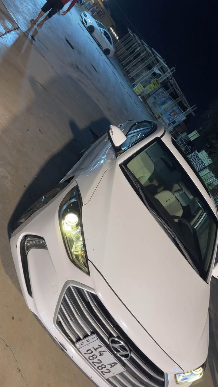 السلام عليكم
 النترا 2018 خليجي 
مكفوله كفاله عامه 
فتحه
شاشه 
كامره
محرك 2000دوش 
السياره حلوه و مرتبه وعلى ايدي 
مكاني زيونه
السعر اتصل ودلل 
لا خاص ولا تعليقات 
*********** بغداد, العراق
