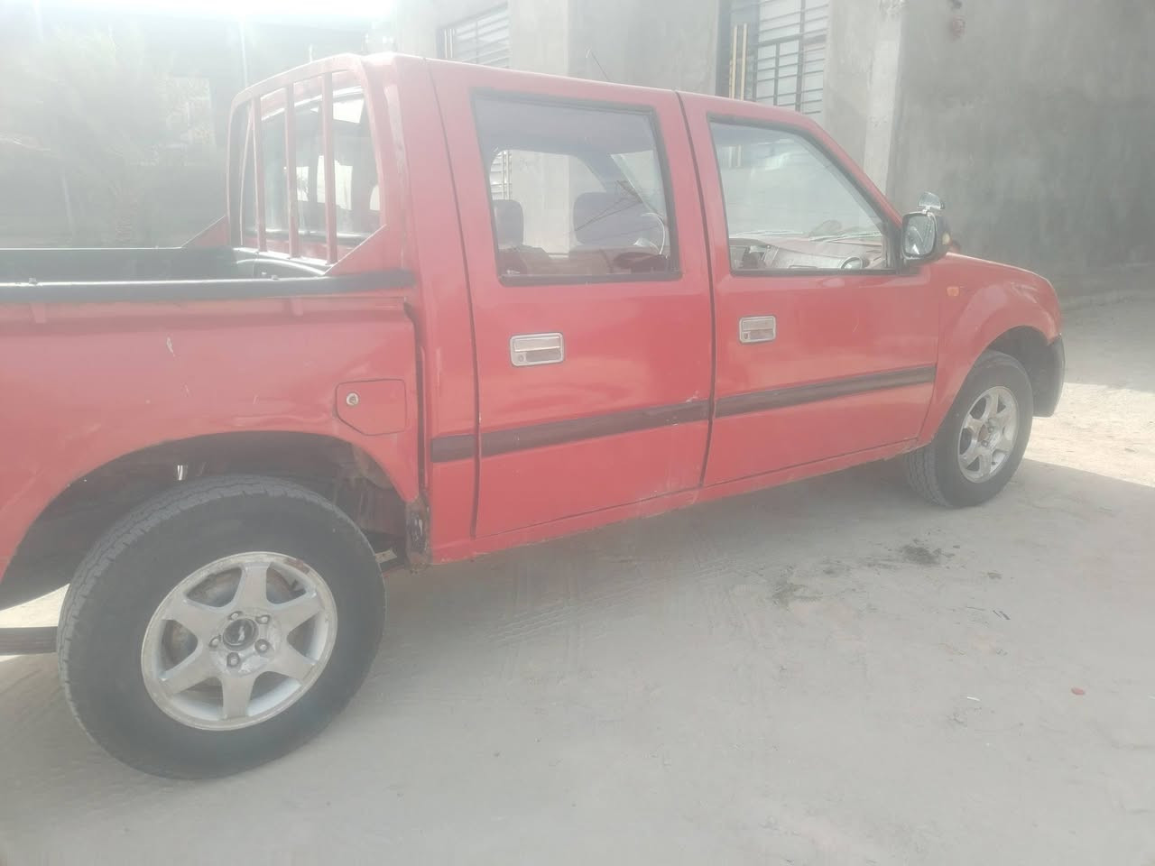 سلام عليكم للبيع فتون 2013 محرك گير على الشرط رقم بصره انكليزي السنويه إلى 2030 مكان السماوه قضاء السوير ***********مكلف بل نشر
