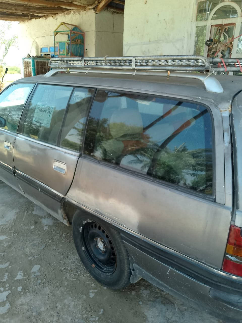 السلام عليكم اول ستيشن للبيع رقم ديالى موديل 95 بمكان محاويل ناحيه الامام سعر 25 وبيها مجال تحويل ثاني يوم رقم التليفون   ***********  واتساب
