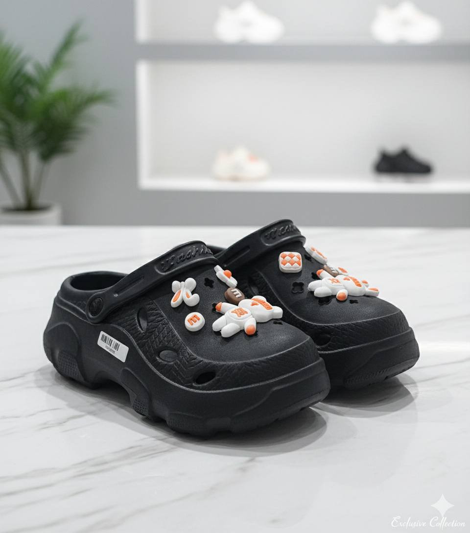 استعدي لتجربة فريدة من نوعها مع أحدث صيحات الأحذية العصرية. كروكس بتصميم "بلاتفورم" (Platform) مرتفع يجمع بين الجرأة واللطافة في تفاصيل لا تشبه أحداً.: مزين بقطع فريدة ثلاثية الأبعاد لشخصيات فضاء لطيفة وحلويات ملونة، مما يضفي لمسة من الحيوية والتميز على إطلالتك.
السعر (5.000)
للحجز ***********
