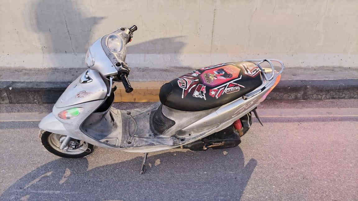 دراجه ماكس منغولي البيع نضيفه شوف عينك تجي وتفحص وين يعجبك ولايت زنون مكاني السماوه سعره 650 وبيه مجال الشراي وهذه رقمي ***********
