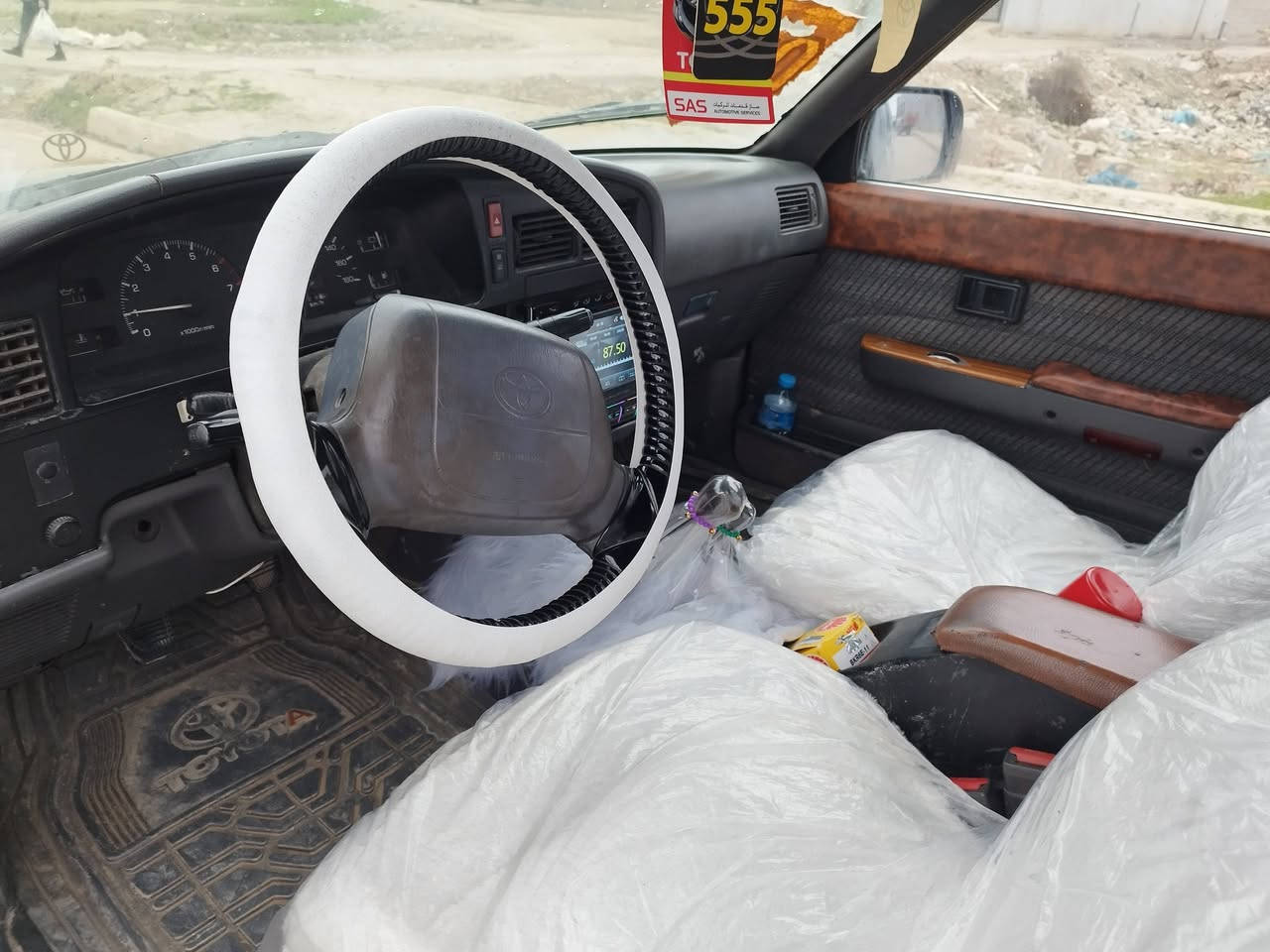 فوررنل دفع رباعي رقم سليماني شرط تحويل مباشر سيارة جاهزة صبغ لجماليه فقط بدون اي طخ تخم تايرات جديدبجيس تخم صدر امامي خلفي جديد باتري جديد دوشمه جديدة كهربائية كله شغله تفئه تبريد ثلج بيع ومراوس حسب الغناعه سعره 42$$.   ***********
