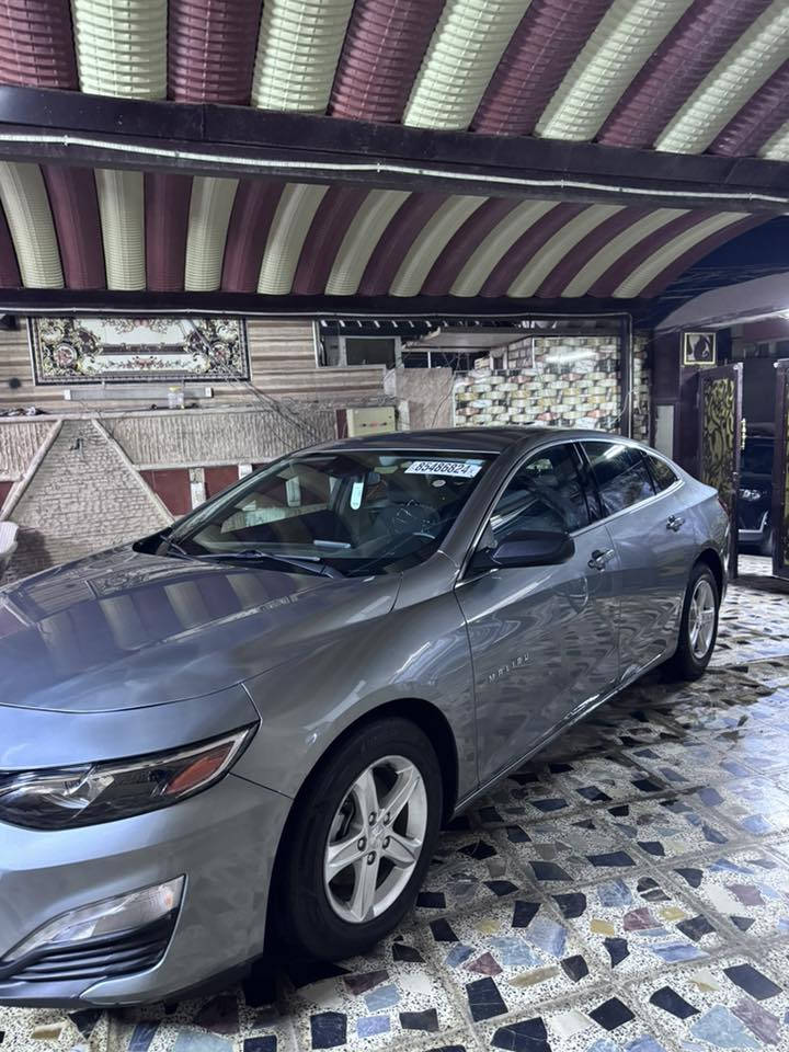 ماليبو ٢٠٢٣
ماشية ١٩ 
جاملغ امامي جهة السايق بارد فقط
بغداد رقم جديد باسمي
مكاني بغداد شعب 
***********
