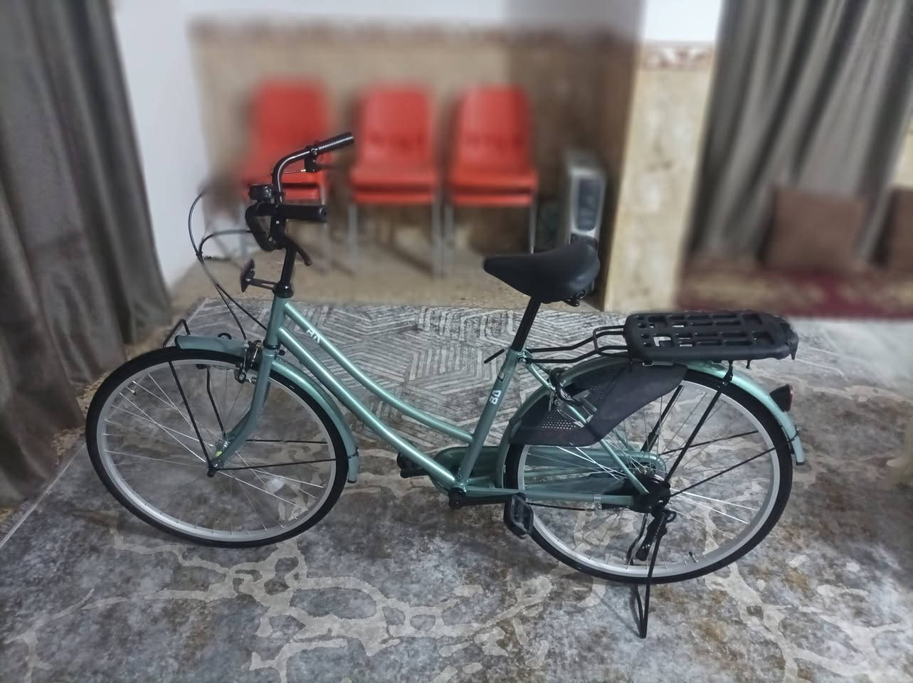 شباب باسكل للبيع موديل 25 الوزن 18 نضيف السعر 170وبي مجال المكان نجف حي نصر مهندسين هاذا رقمي ***********
