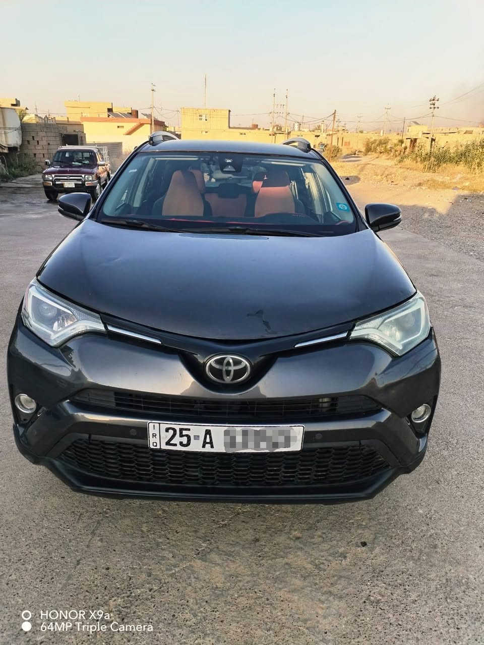 تويوتا راف فور موديل 2018  اللون فيراني
وارد أمريكي مواصفات LE    AWD 
الممشى 121,700 كيلو متر

🟪 السعر : 166$ وبيها مجال بسيط 

رقم كركوك باسمي تحويل مباشر بدون غرامات  
الضرر بارد بدون صبغ او تبديل او حار
مكان السيارة كركوك 
رقم صاحب سيارة
***********
***********
