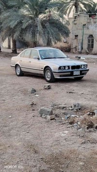 بي إم 525 • ١٩٩٢ • رقم بغداد