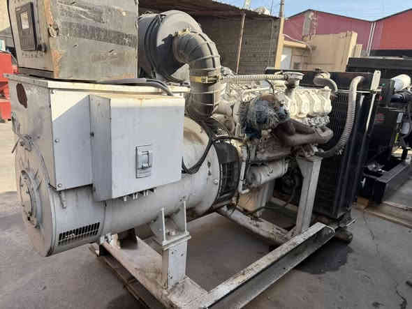 البي 8سلندر كيفي 300 بيلاد مولدة فول اتو بيه شاشه ***********  ***********
