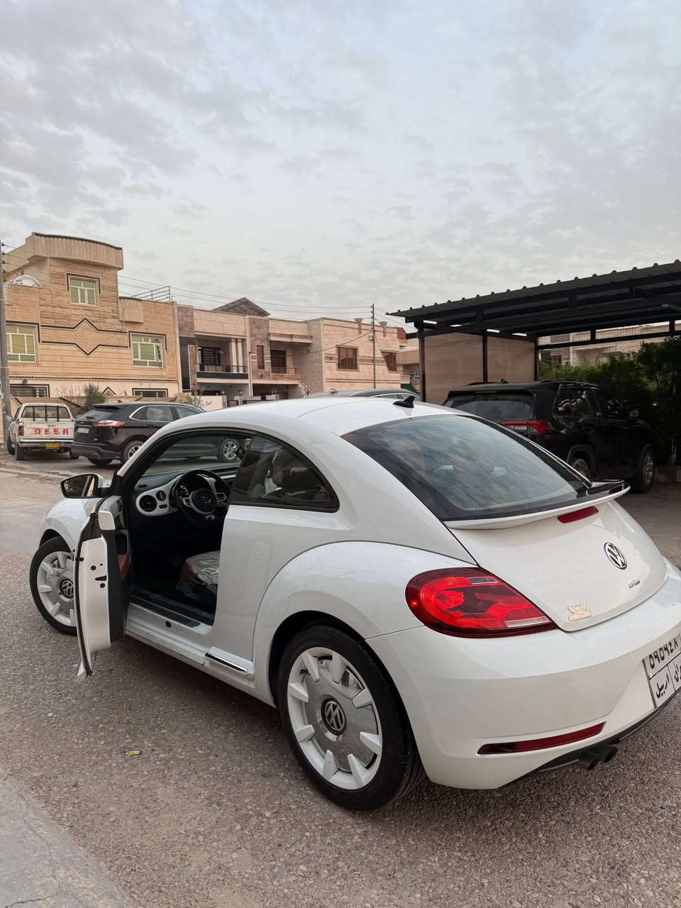 موديل2017
بونيت جاملخ بى ارباك
موسفات كوشين كريم و جلد و سبى
كوشين هيتر و شاشه و كاميره
نرخ115$مجال*********** أربيل, العراق
