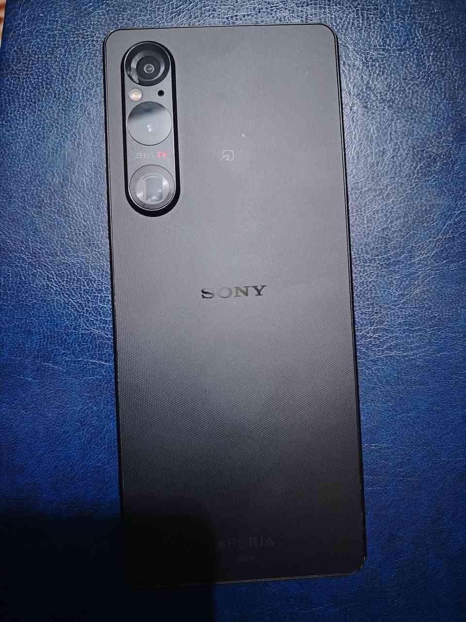 سوني اكسبريا 1 مارك 5 للبيع
السلام عليكم جهاز سوني اكسبريا 1 مارك 5 نظيف للبيع ذاكرة 256 عشوائية 12 معالج سناب دراجون 8 جين 2 الجهاز معروف بمواصفاته القوية نظافته موضحه بالصور السعر 300 قفل من الاخير ع الفحص تفحص كلشي قبل لاتاخذ 
للتواصل واتساب ***********
