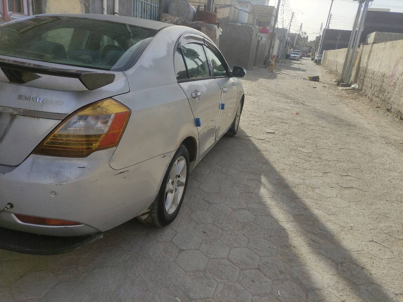 ام كراند مديل 13 للبيع فتحه سقف كهربائيات جديده حداديه جديده لايتات زنون هورنات بوش حساسات خلفيه شاشه سياره محرك كير شرط محركهه البلادي 1800