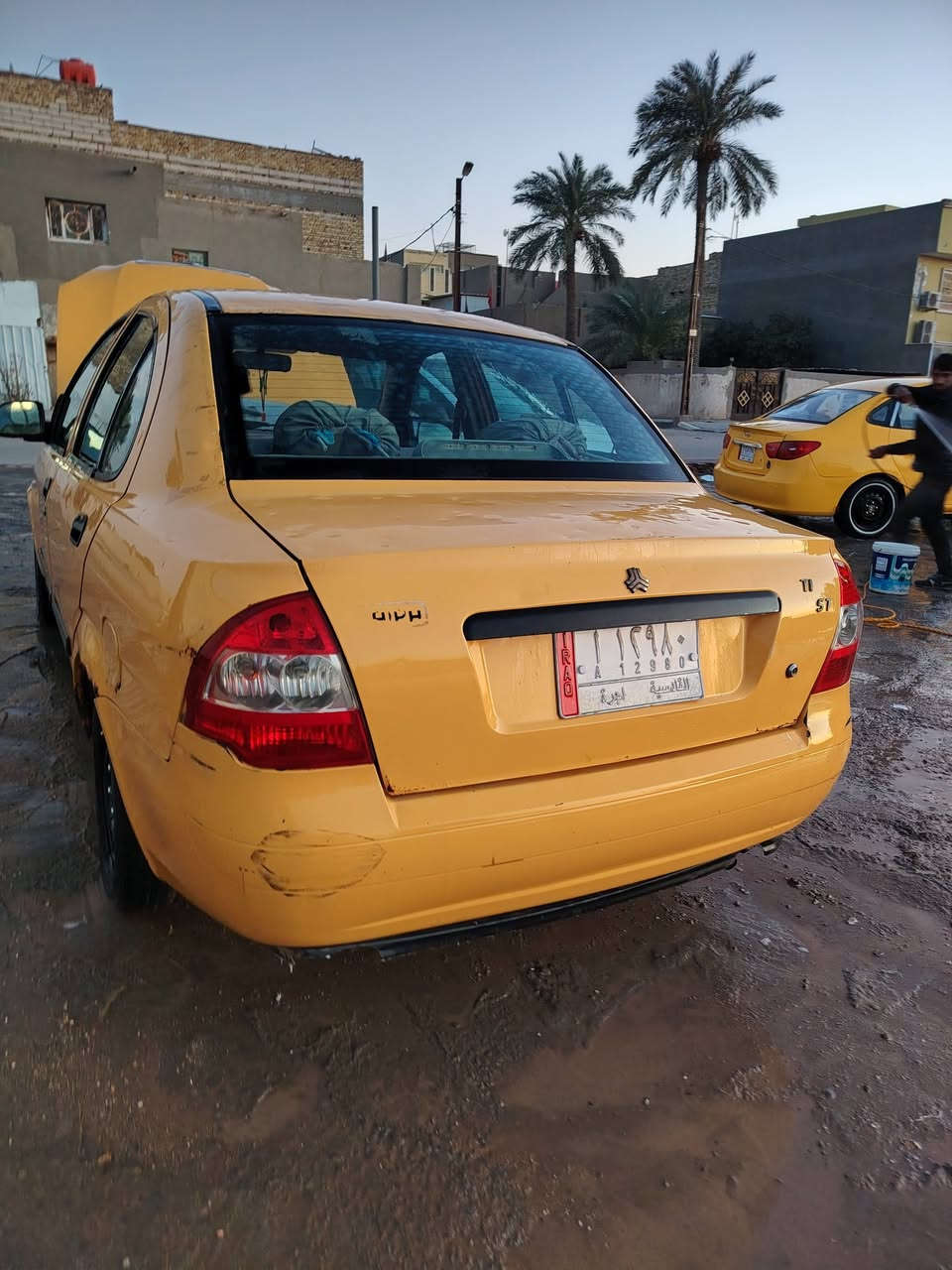 طيبه مديل ٢٠١٥ سياره بيه نقوصات مثل ما موضح بيه خياساَت مابيه ضربه مكفوله +سياره محولبه السعر ٢٨ وبيه مجال مكاني الديوانيه***********
