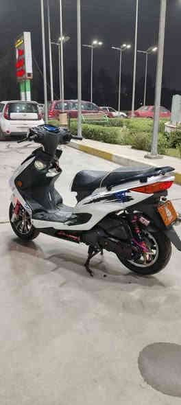 سلام عليكم شباب دراجه سكنس لد مزوده تزويد خارجي عدي صوره من جانت بره بتايون دراجه ملغومه تزويد الما يعرف بسعارهن لا يراسلني ولا يخابرني رجان لحد يراسل فقط طصال وتساب واني خادم دراجه صال شهر عدل من جبته رقمي اي ستفسار خادم *********** دراجه بلاديه 🪬🌹
