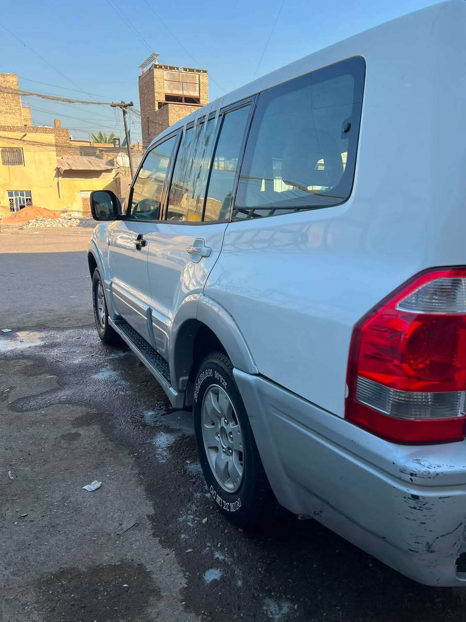 سلام عليكم باجيرو البيع موديل 2003رقم بغداد بسمي تحويل مباشر مكان سيارة بغداد سيارة خير من الله وسعر 55بيهة مجال نتصل علة رقم***********
