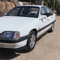 اوبل اوميكا ٩١ للبيع او مراوس فكترا نظيف محرك الفين جديد ناعم ونشط  بي...