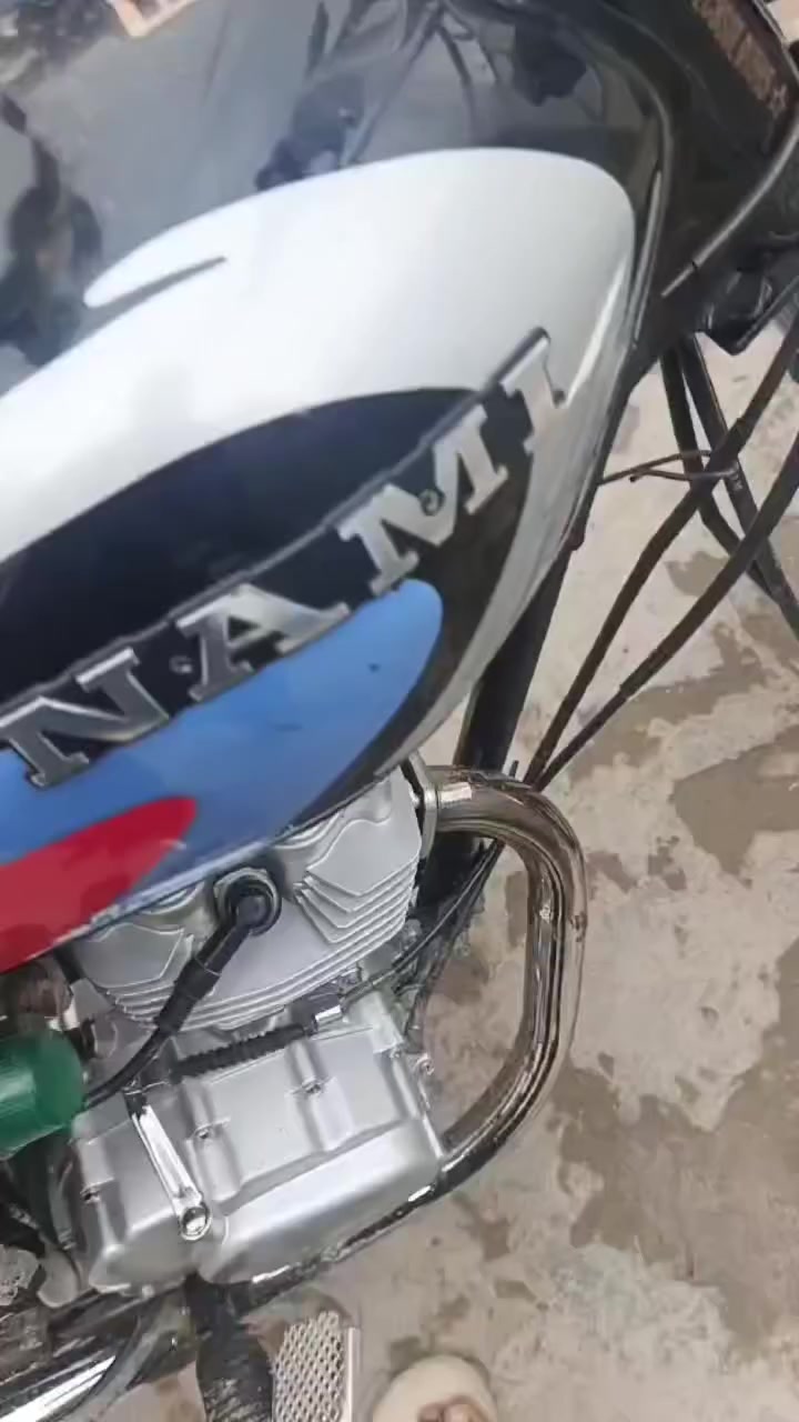 نامه متياز اورق سكنر مديل 2025مروس بحرب درجة فول فلزات مال رابيدو بدلها جدد الاصلياتك بلاك مال انتنس ربل مالويل خلفي قلوبات للشاير واللايت جدد


**إذا كنت صاحب هذا الإعلان وتريد حذفه لأي سبب، رجاءا أرسل رسالة إلى الدعم الفني**