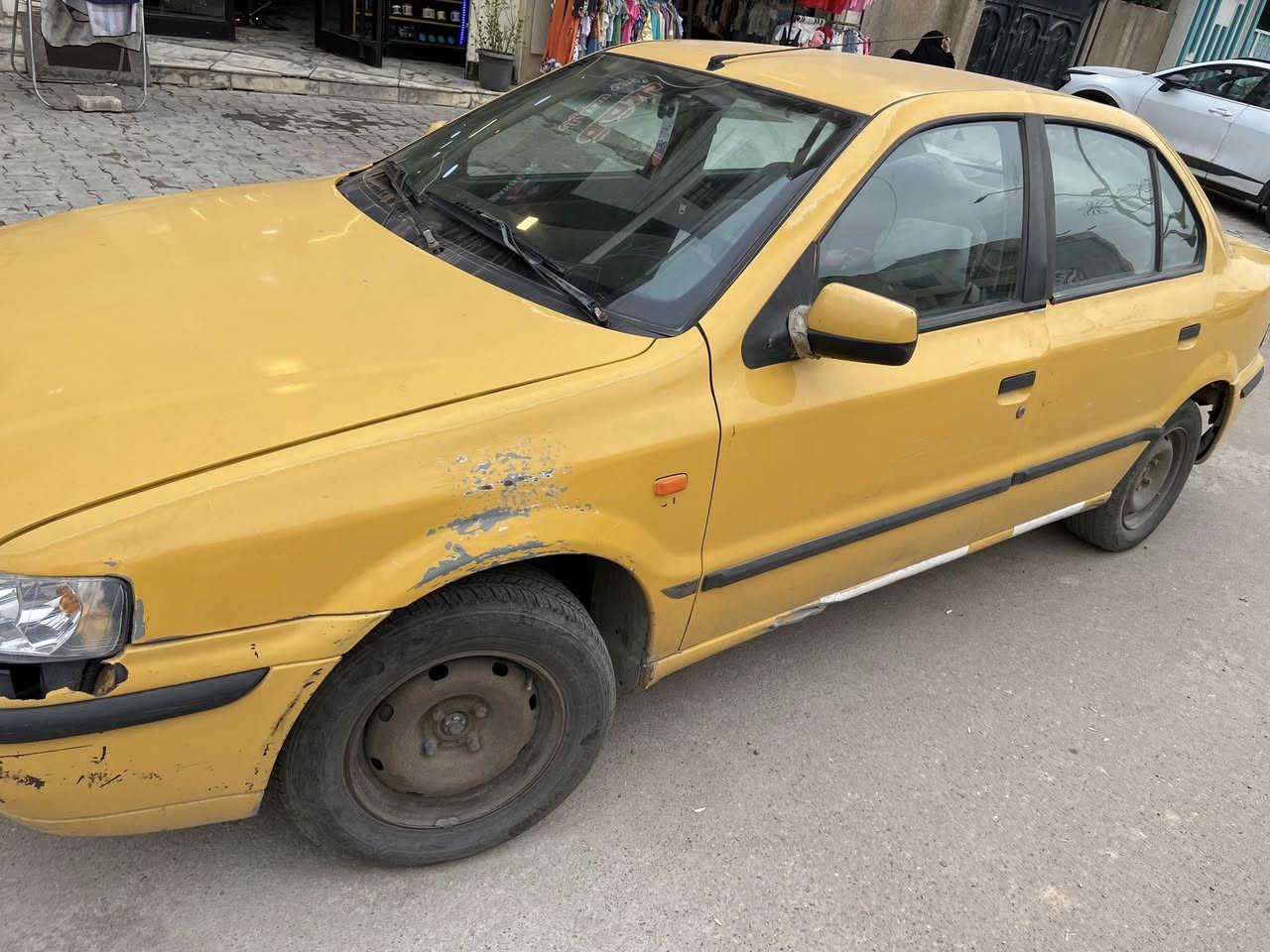 السلام عليكم
للبيع سمند موديل 2010
محرك كورلا تفاصيل اكثر اتصل 
***********
