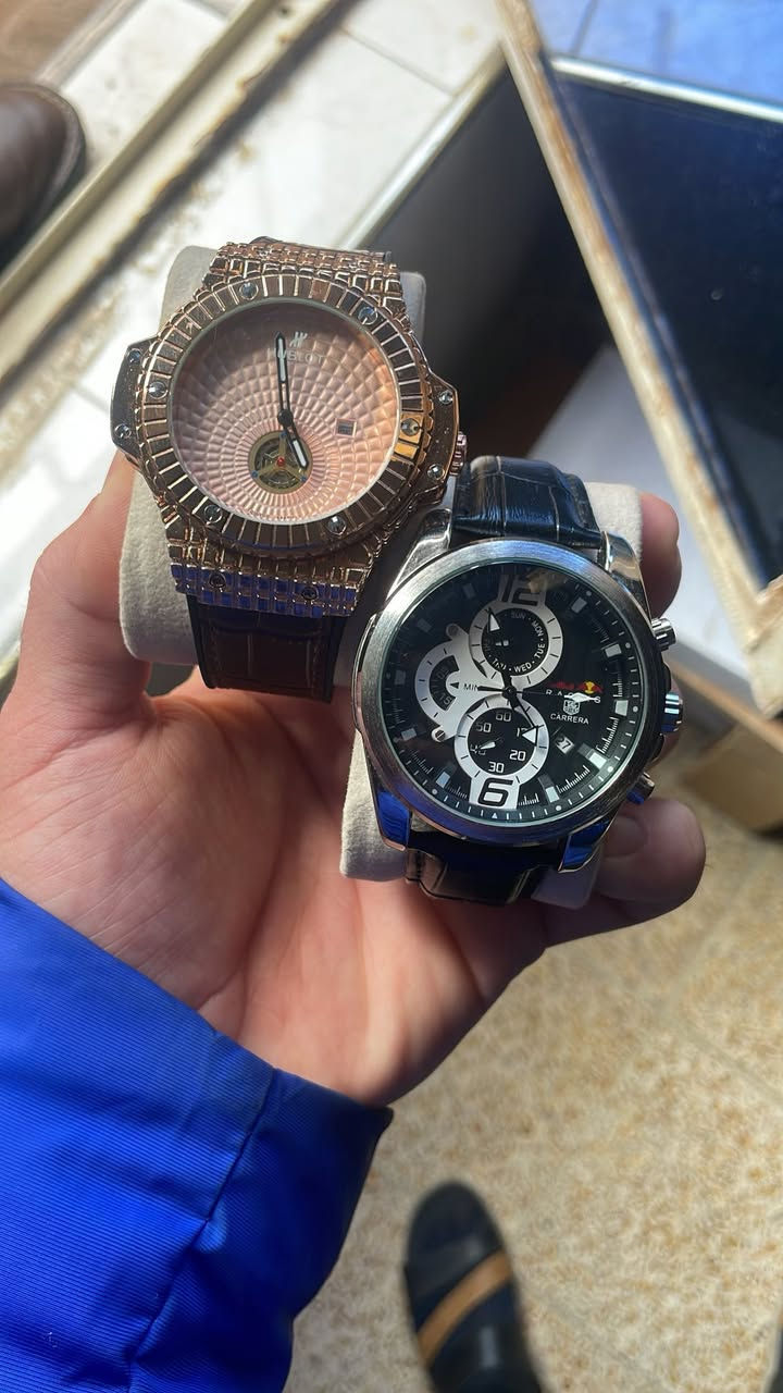 مرحبا شباب تم تكرار مجموعه من الساعات وباسعار مناسبه للطلب او الاستفسار يرجى التواصل على الخاص 💕


**إذا كنت صاحب هذا الإعلان وتريد حذفه لأي سبب، رجاءا أرسل رسالة إلى الدعم الفني**