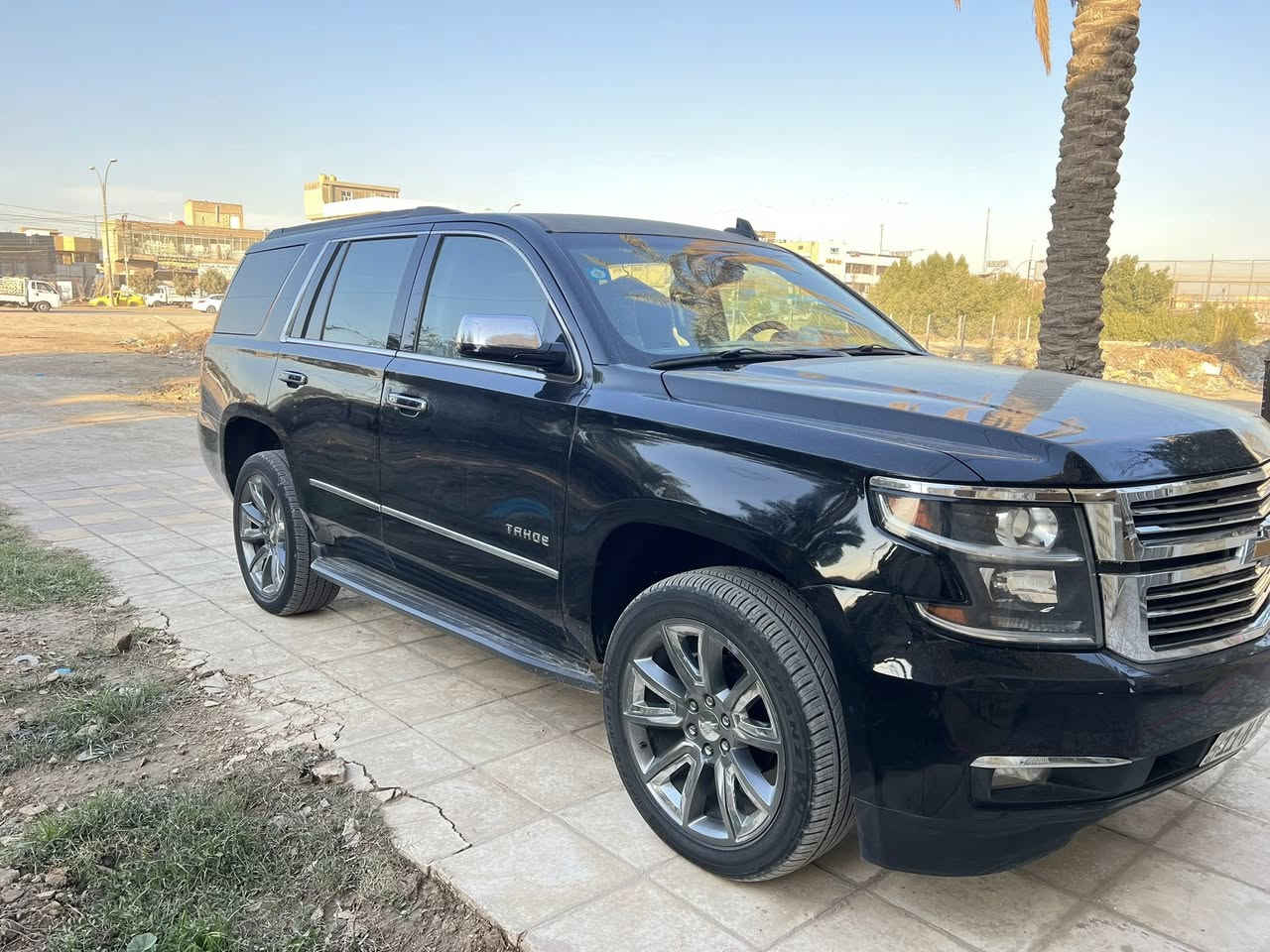 تاهو2018  lt أمريكيه 4قطع شركه جلد كشنات سياره ماشيه100 جنطه كهرباء كشنات كهرباء سعر290 اتصال***********
