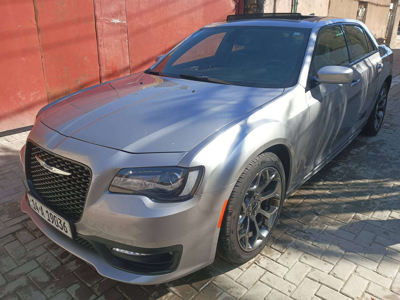 السلام عليكم اوباما رقم بصره تحويل ثاني يوم باسمي هزه جديده ماشي 60 ميل بيها مكانات كلير لا ارباك ولا حادث اعدل بالصور 2022 اصل 2018 السعر 175 وبيها مجال ***********. ***********
