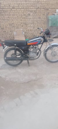 دراجة نارية • محرك مكفول • ميسان