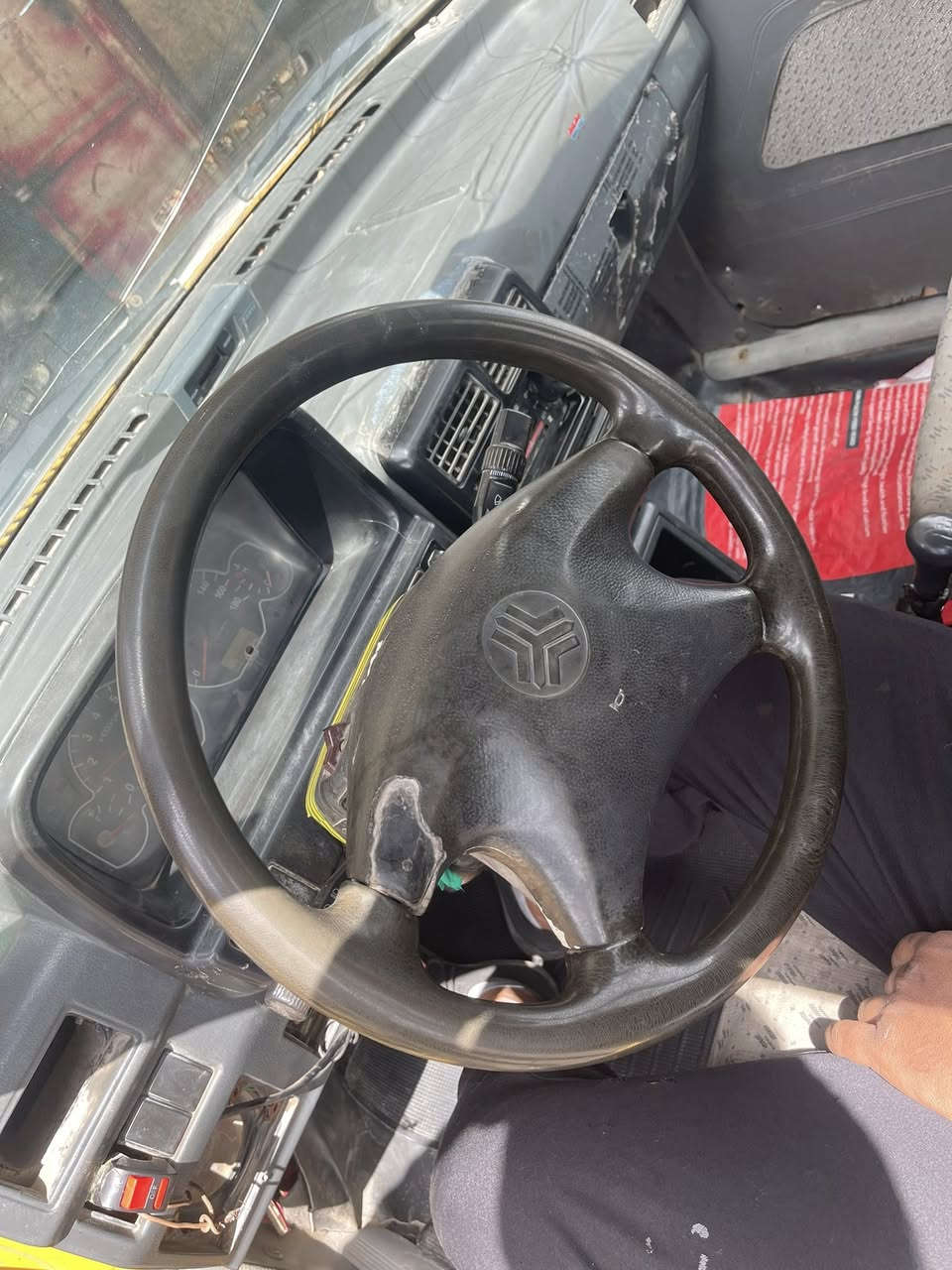 مكلف بنشر  

سايبا 11 جاهزه كير محرك جاهزه كربايئيات كله شغاله  سعر 650 الف  
***********
