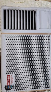 مكيف للبيع ستعمال قليل طنين توسوت07704859876