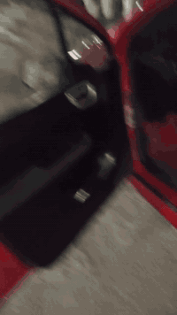 السلام عليكم بيجو 2005موديل 307للبيع سنويه بسمي  صالحه لسنه 2029 رقم انكليزي هزه جديده صار شهرين.سياره نضيفه
دوشمه جديده مع ارضيه
تخم تايرات اربعه جديده وصل موجود مع ضمان سنه صار عشر ايام على الشراء بدون غرامات مروريه.
راديتر جديد
باور جديد
مشط جديد
كيس زيت جديد
راديتر تدفئه جديد مع تبريد
شاشه مع راديو
كاميرا خلفيه
لاتنقيص ولاتبخير باتري جديد كهرباءيات كله شغالة بسمي تحويل ثاني يوم 
رقم بغداد السعر 60 
مكان السيارة الحرية مقابل مخازن الجاي
***********
