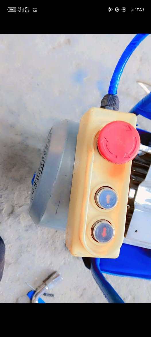 سلام عليكم من رخصت صاحب الاكروب ونج للبيع كامل مكفول من كلشي اتصال ***********
