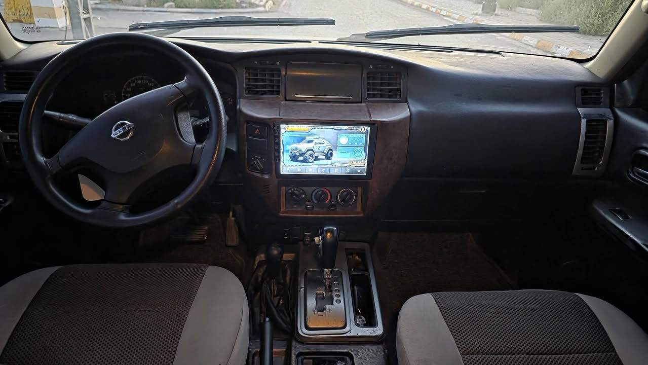 للبيع: نيسان باترول سفاري 2008
المحرك: 4800 فتك VTC (6 سلندر).
​ناقل الحركة: أوتوماتيك (دفع رباعي).
​عداد المسافة: 160 كم حقيقي 
​مكفولة بالكامل، بدون ضرر
​كراسي كهرباء، مقاعد مخمل، شاشة أندرويد .
السعر: 139
گمرك ورقم 22 ورقة ع المشتري
***********
