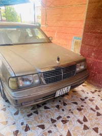 سيارة • بغداد • تفاصيل قليلة