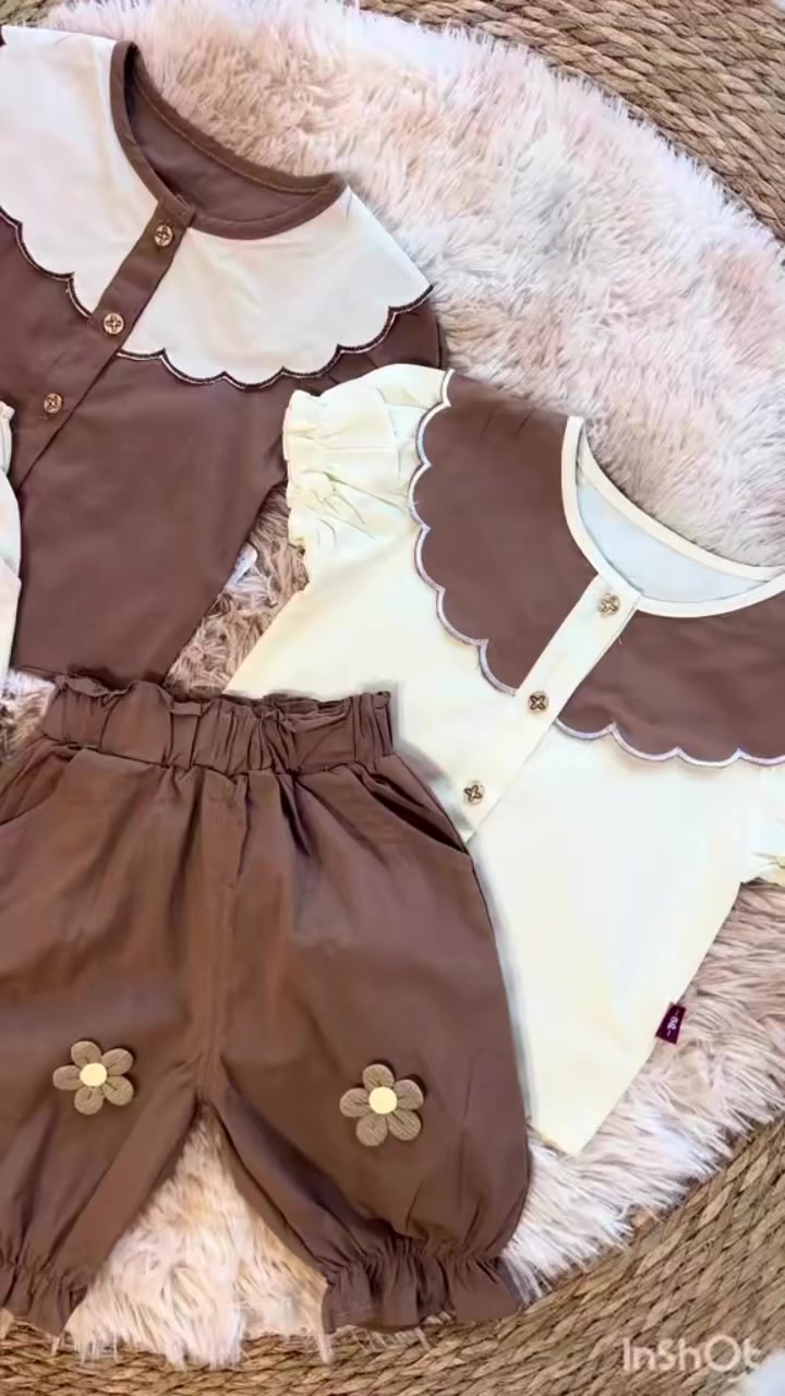 ✨ طقم بناتي بلمسة فخامة ونعومة ✨
ألوان هادئة وتصميم أنيق يبرز جمال صغيرتج 🤍🤎
المقاس مناسب لعمر سنة
السعر 15,750 فقط 🔥

📍 العنوان: الغزالية – شارع مدير الأمن مجاور زياد مول
📞 الهاتف: ***********

#ملابس_أطفال
#ملابس_بيبي
#أزياء_أطفال
#أناقة_الصغار
#تسوق_للأطفال
