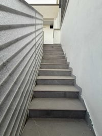 #للايجار___في___السيدية وحده سكنية طابق اول زيرو معزوله عزل تام تحتوي ...