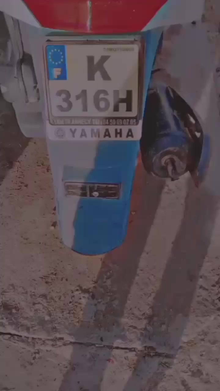 اسلام عليكم دراجه كامكو له البيع دراجه نضيفه او كامله عايزه بس كلاوبات مال اشاير دراجه كاضه سعره 250المكينه ما مفتوحه اول مره توكف


**إذا كنت صاحب هذا الإعلان وتريد حذفه لأي سبب، رجاءا أرسل رسالة إلى الدعم الفني**