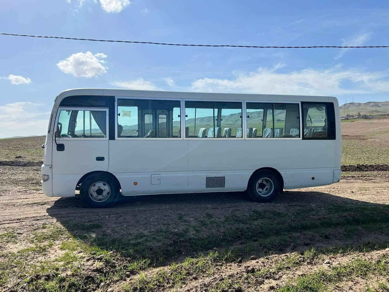 نیسان گاز مۆدێل ٢٠٠٧ گێڕ مەكینە تەبرید بەشەرت ژـــم ***********
