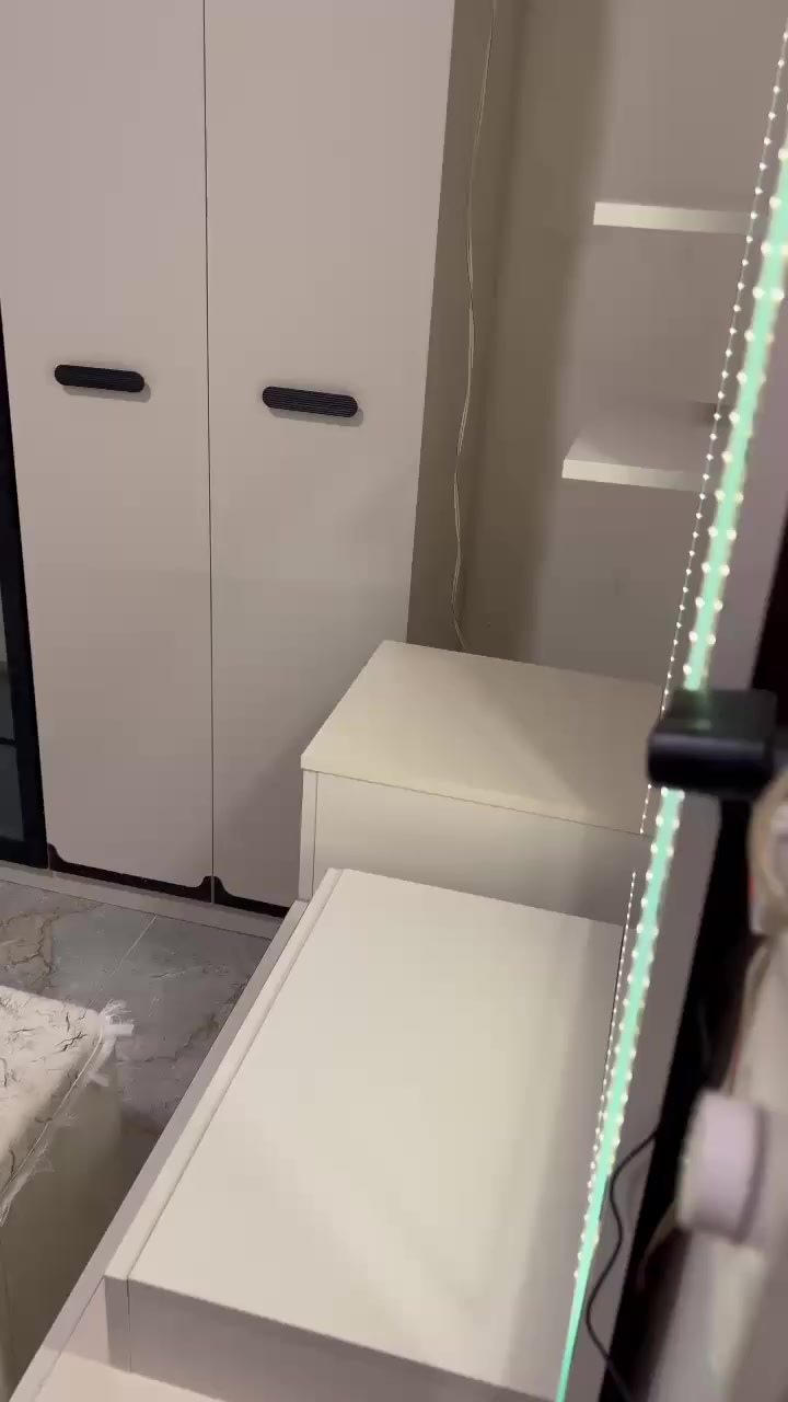 السلام عليكم غرفة تركية موديل فيروز بعدهي بالجيس جديده غير مستخدمه
للبيع السعر مليون العنوان بغداد الشعلة
الرقم واتساب بي / ***********
الرقم اتصال / ***********
